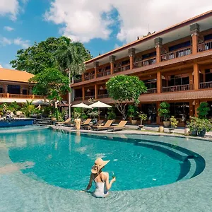 https://wina-holiday-villa.hotelsseminyak.net